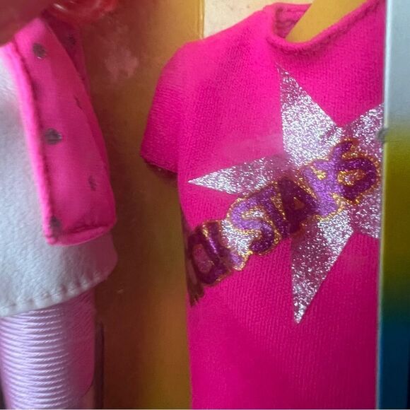 Rare 1985 BARBIE Rockstar Vintage from Europe NIB (box imperfect) - Picture 6 of 16